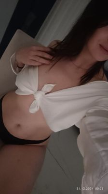 Мафтуна , ню-фото
