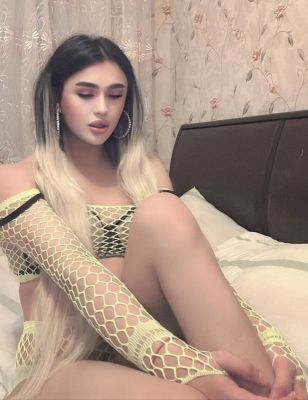 Знакомства в Новосибирске — АМАЛИЯ С СЮРПРИЗОМ , 22 лет